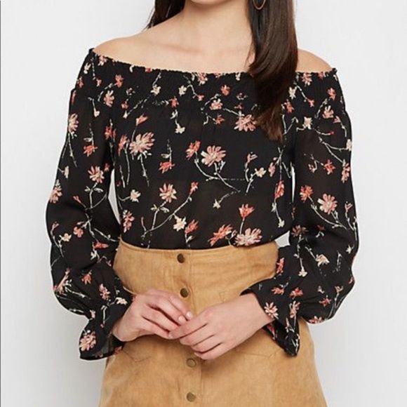 Wild Blue SADIE ROBERTSON Women's Small Off Shoulder Floral Casual Top Blouse - Picture 1 of 7